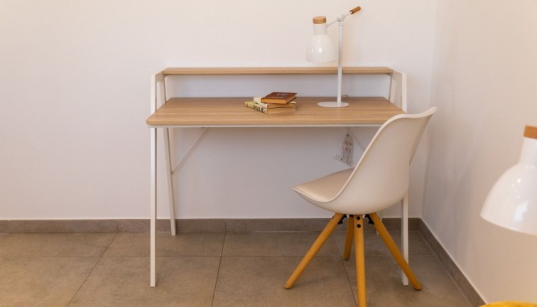 Uudistuotanto - Asunto - Santa Pola - Gran Alacant