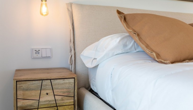 Uudistuotanto - Asunto - Santa Pola - Gran Alacant