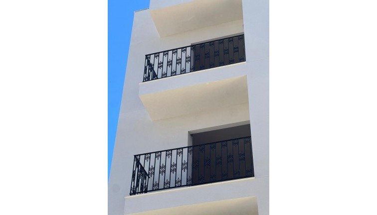 Uudistuotanto - Asunto - Bigastro
