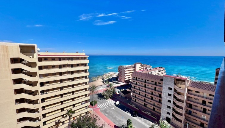 Återförsäljning - Lägenhet - Torrevieja - Cabo cervera