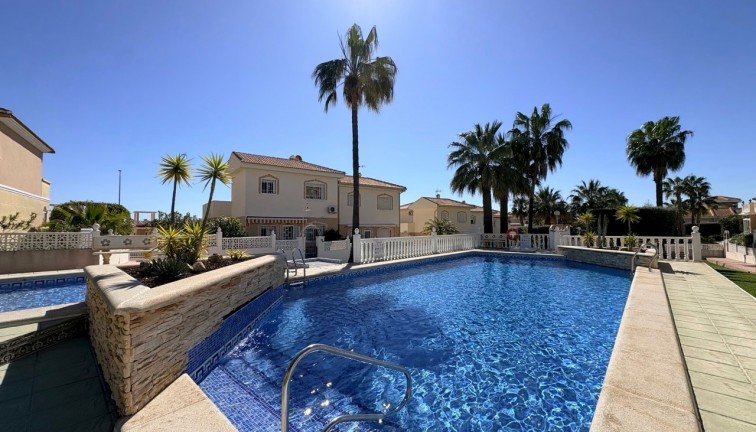 Jälleenmyynti - Paritalo/Rivitalo - Rojales - Ciudad Quesada