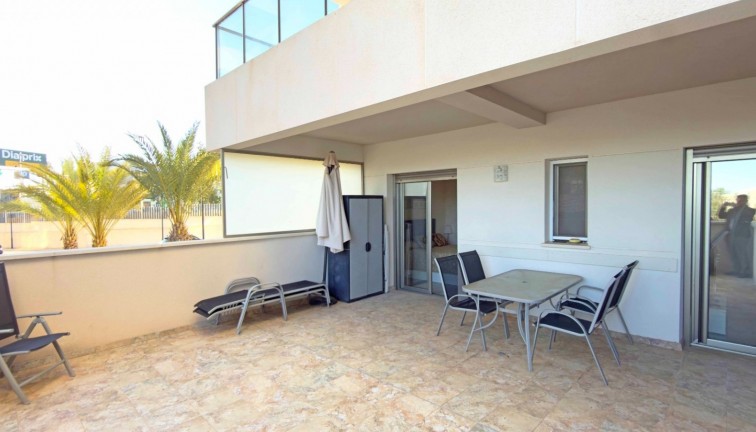 Resale - Apartment - Orihuela Costa - Los Dolses