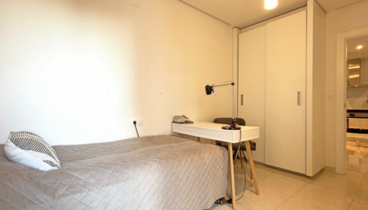 Resale - Apartment - Orihuela Costa - Los Dolses