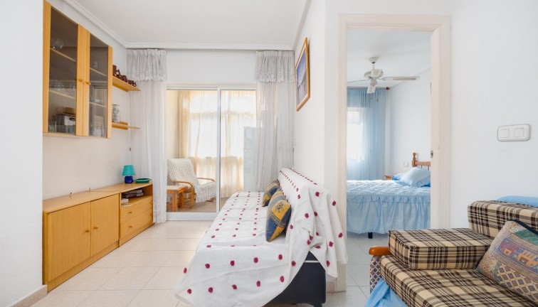 Jälleenmyynti - Asunto - Torrevieja - Acequion