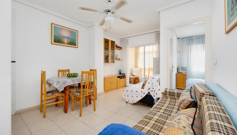 Jälleenmyynti - Asunto - Torrevieja - Acequion