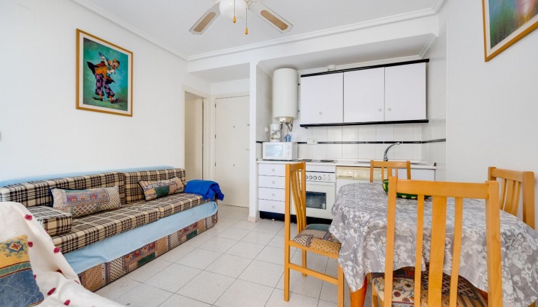 Jälleenmyynti - Asunto - Torrevieja - Acequion