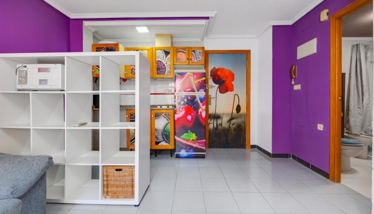 Jälleenmyynti - Asunto - Torrevieja - Playa de los Locos