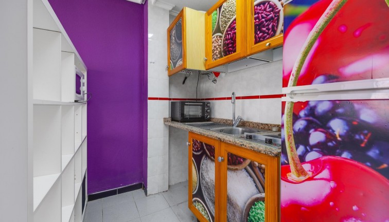 Jälleenmyynti - Asunto - Torrevieja - Playa de los Locos