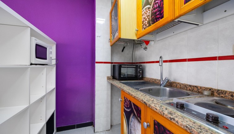 Jälleenmyynti - Asunto - Torrevieja - Playa de los Locos