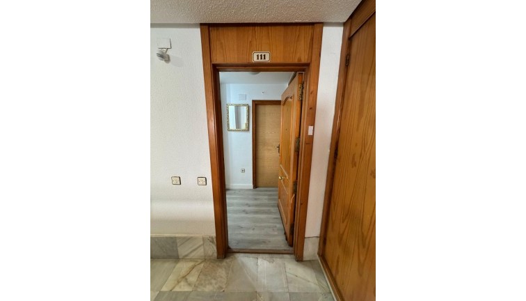 Resale - Studio - Torrevieja - Playa de los Locos