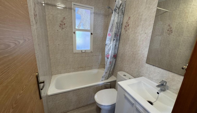 Resale - Studio - Torrevieja - Playa de los Locos