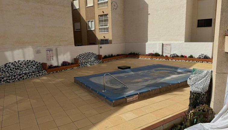 Resale - Studio - Torrevieja - Playa de los Locos