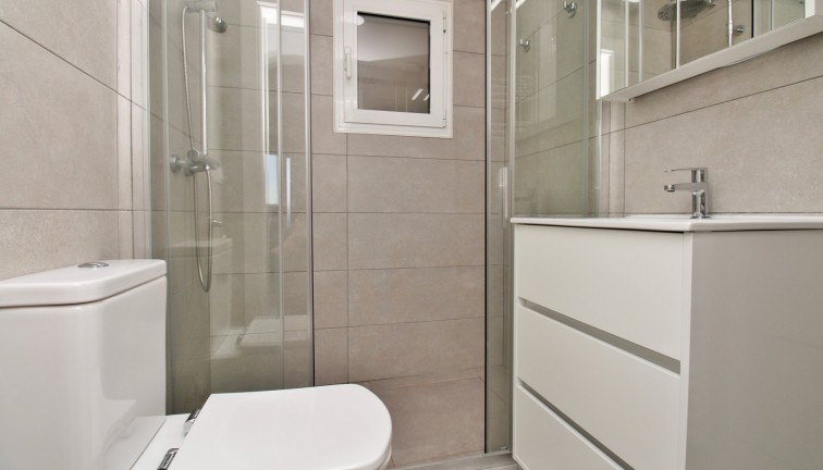 Jälleenmyynti - Erillistalo - Villamartín