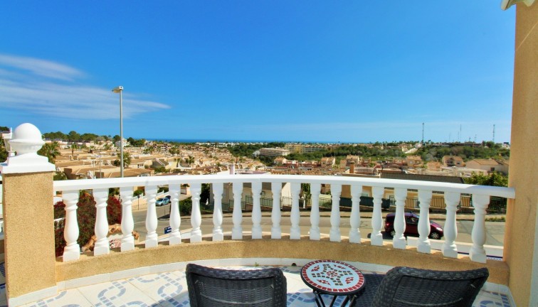 Jälleenmyynti - Erillistalo - Villamartín