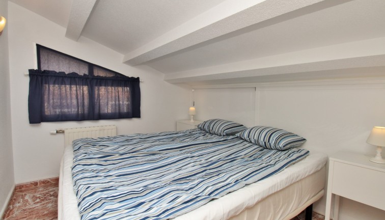 Jälleenmyynti - Erillistalo - Villamartín