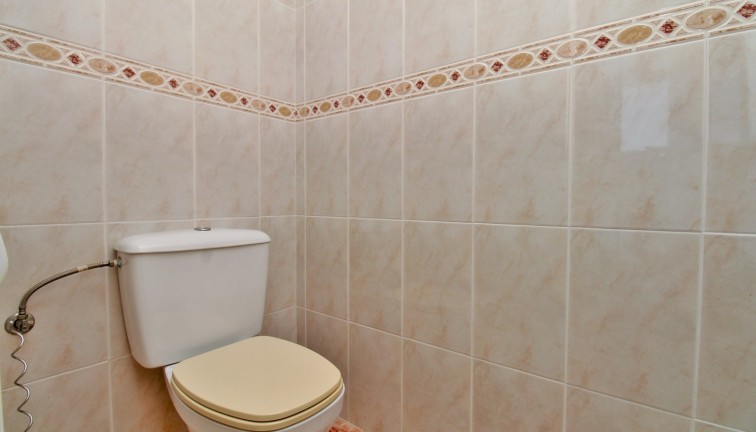 Jälleenmyynti - Erillistalo - Villamartín