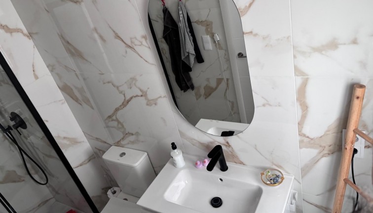 Jälleenmyynti - Paritalo/Rivitalo - Los Montesinos - La Herrada