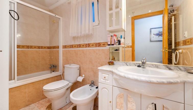 Jälleenmyynti - Asunto - Torrevieja - Puerto deportivo marina salinas