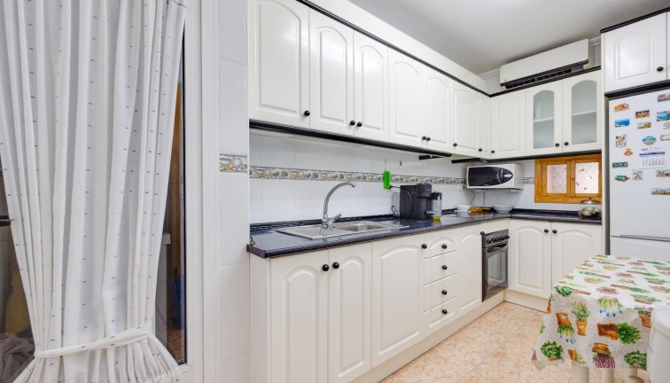 Jälleenmyynti - Asunto - Torrevieja - Puerto deportivo marina salinas