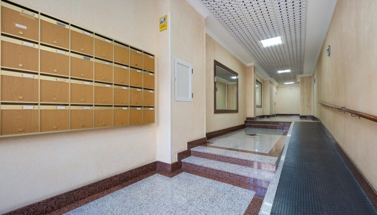 Jälleenmyynti - Asunto - Torrevieja - Puerto deportivo marina salinas