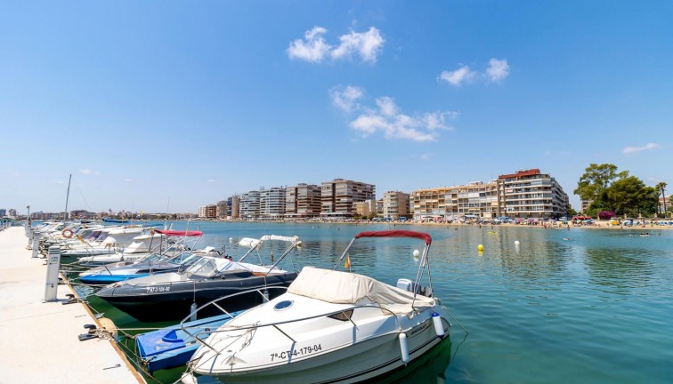 Jälleenmyynti - Asunto - Torrevieja - Puerto deportivo marina salinas
