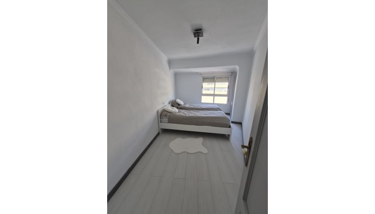 Jälleenmyynti - Asunto - Torrevieja - Acequion