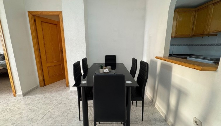 Reventa - Apartamento / piso - Torrevieja