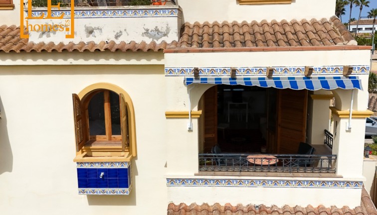 Resale - Apartment - Torrevieja - LA MATA