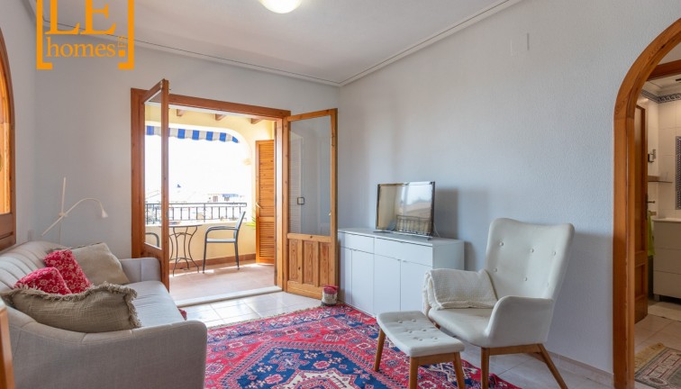 Resale - Apartment - Torrevieja - LA MATA