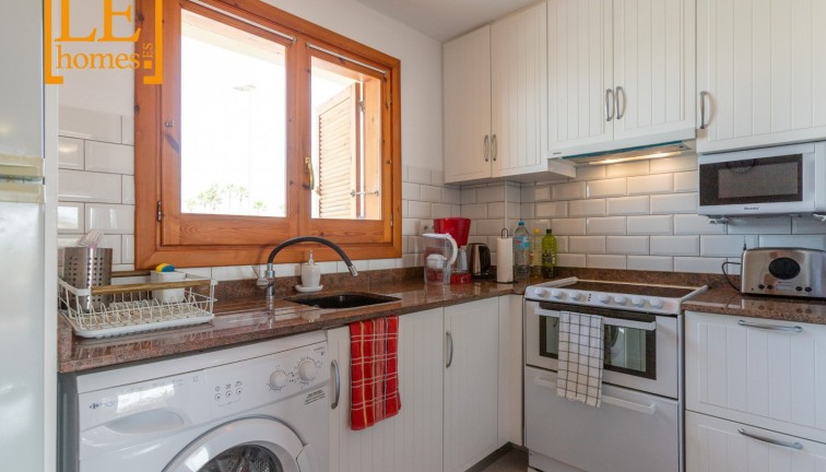 Resale - Apartment - Torrevieja - LA MATA