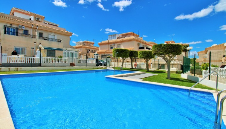 Jälleenmyynti - Paritalo/Rivitalo - Playa Flamenca