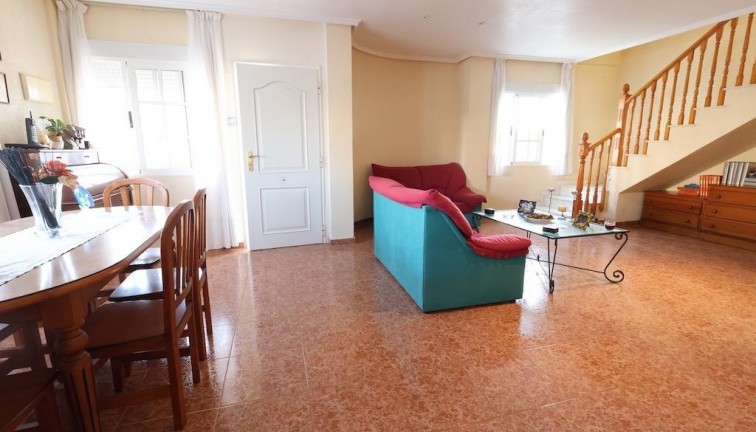 Jälleenmyynti - Erillistalo - Torrevieja - Los Balcones
