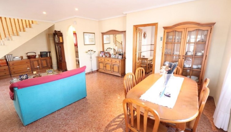 Jälleenmyynti - Erillistalo - Torrevieja - Los Balcones