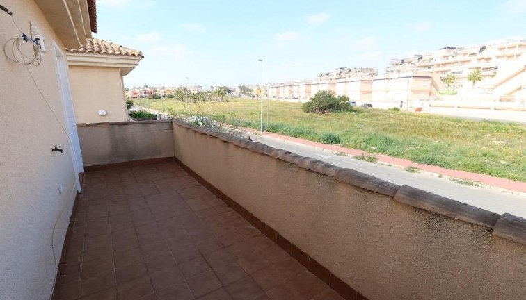 Jälleenmyynti - Erillistalo - Torrevieja - Los Balcones