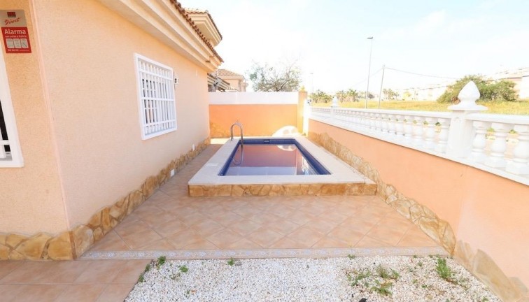 Jälleenmyynti - Erillistalo - Torrevieja - Los Balcones