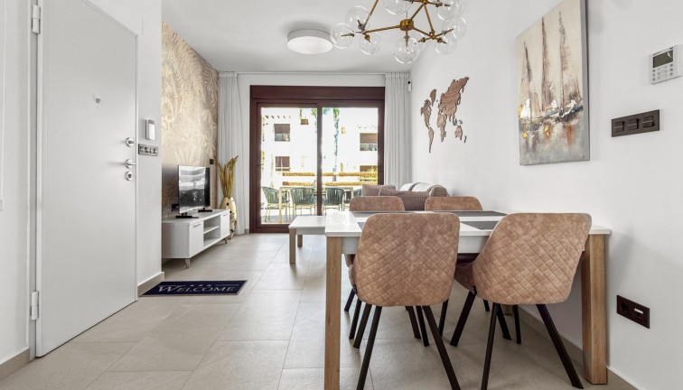 Återförsäljning - Lägenhet - Torrevieja - Los Balcones