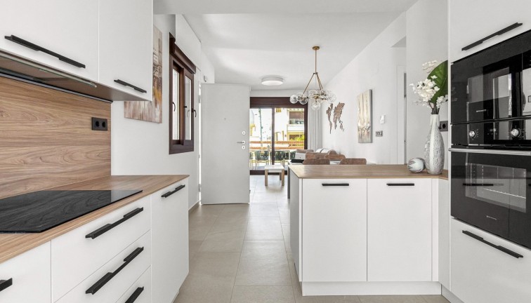 Återförsäljning - Lägenhet - Torrevieja - Los Balcones