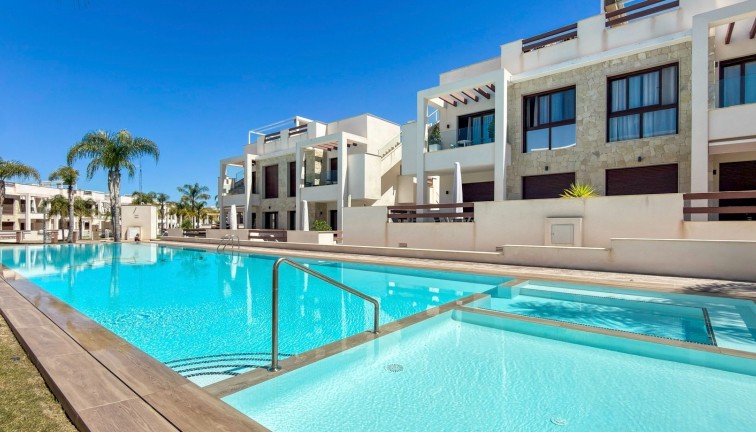 Återförsäljning - Lägenhet - Torrevieja - Los Balcones