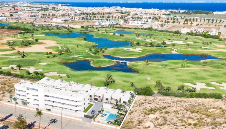 Uudistuotanto - Asunto - Los Alcazares - Serena Golf