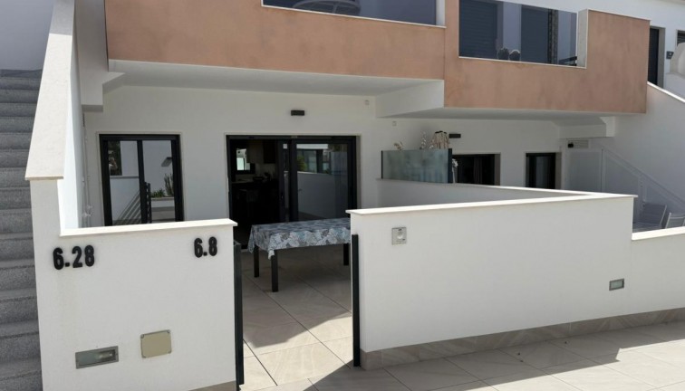 Reventa - Apartamento / piso - Pilar de la Horadada