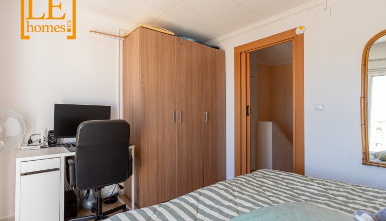 Resale - Duplex apartment - Torrevieja - Cabo cervera