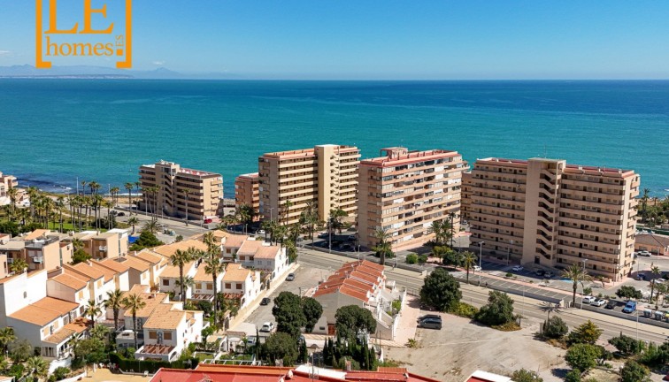 Resale - Duplex apartment - Torrevieja - Cabo cervera