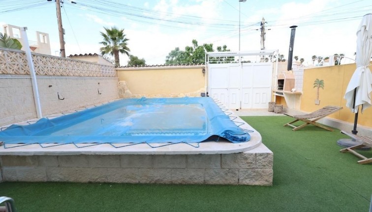 Jälleenmyynti - Paritalo/Rivitalo - Torrevieja - Torretas