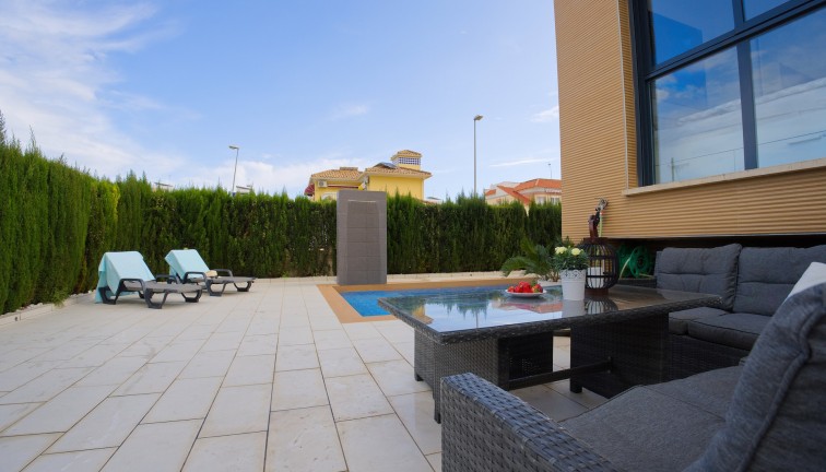 Jälleenmyynti - Paritalo/Rivitalo - Orihuela Costa - La Zenia