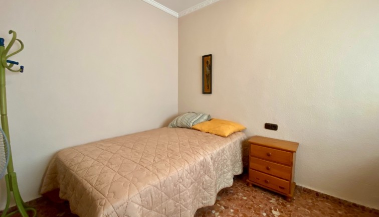 Återförsäljning - Lägenhet - Torrevieja - Playa del Cura