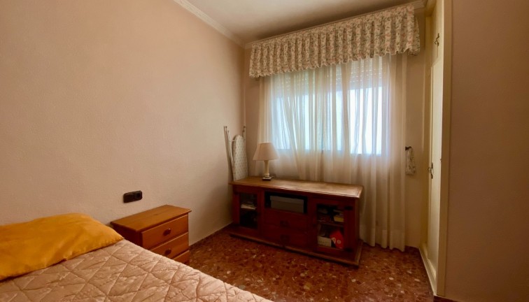 Återförsäljning - Lägenhet - Torrevieja - Playa del Cura
