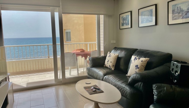 Återförsäljning - Lägenhet - Torrevieja - Playa del Cura