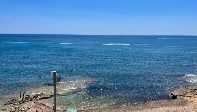 Återförsäljning - Lägenhet - Torrevieja - Playa del Cura