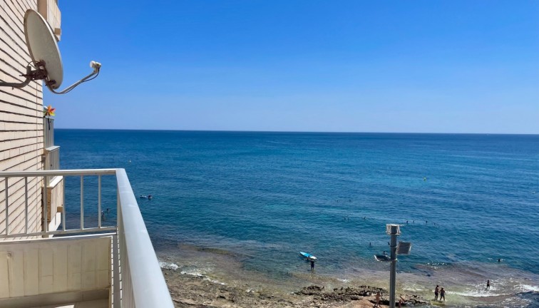 Återförsäljning - Lägenhet - Torrevieja - Playa del Cura
