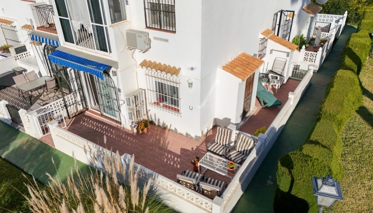 Jälleenmyynti - Bungalow - Torrevieja - Lago Jardin